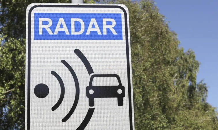 Desde mayo las multas que se  apliquen por radar en las rutas  se podrán financiar en 12 cuotas