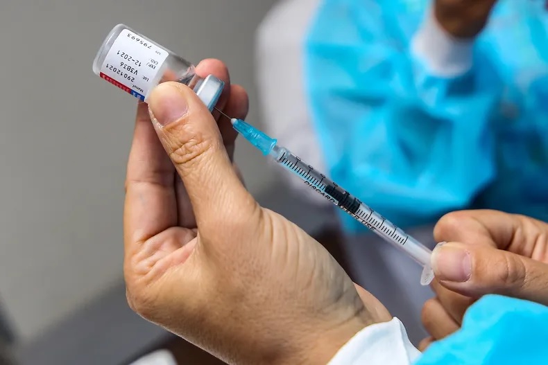 Inició vacunación antigripal en Salto  en vacunatorios públicos y privados