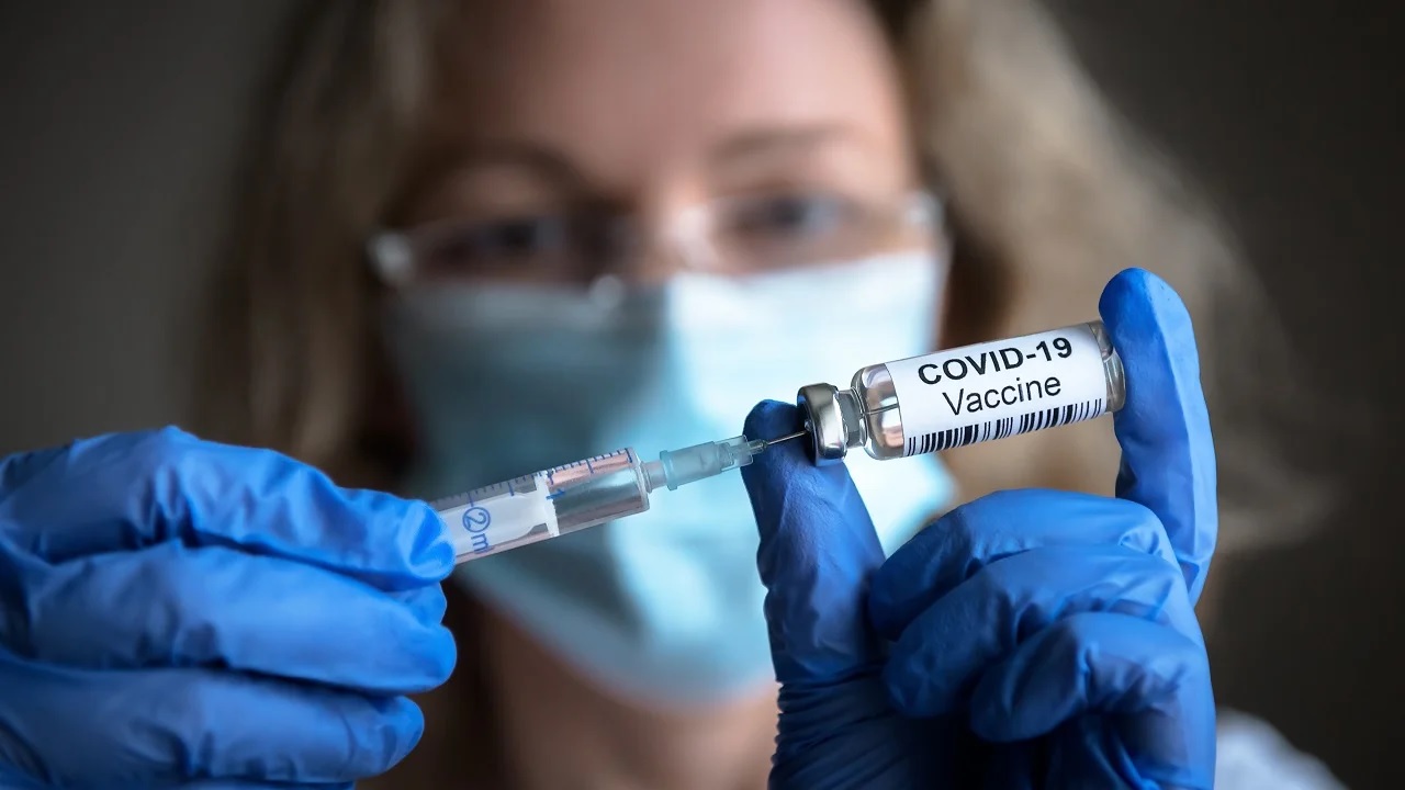 Cuestionan eficacia de las vacunas tras emisión de datos por parte del MSP sobre los “muertos Covid”