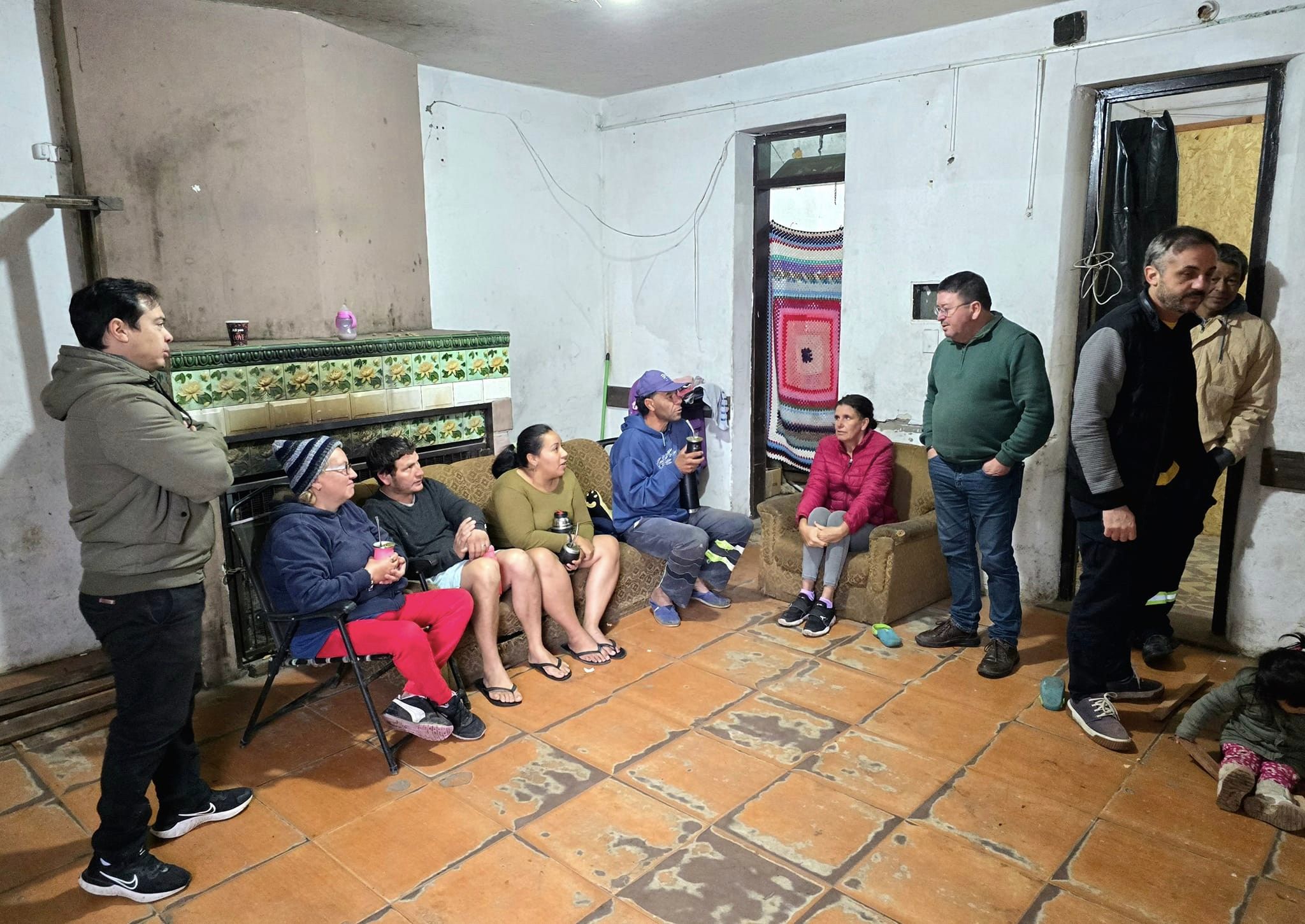 Creciente: sigue subiendo cifra  de desplazados en Salto y suman  127 familias fuera de sus hogares
