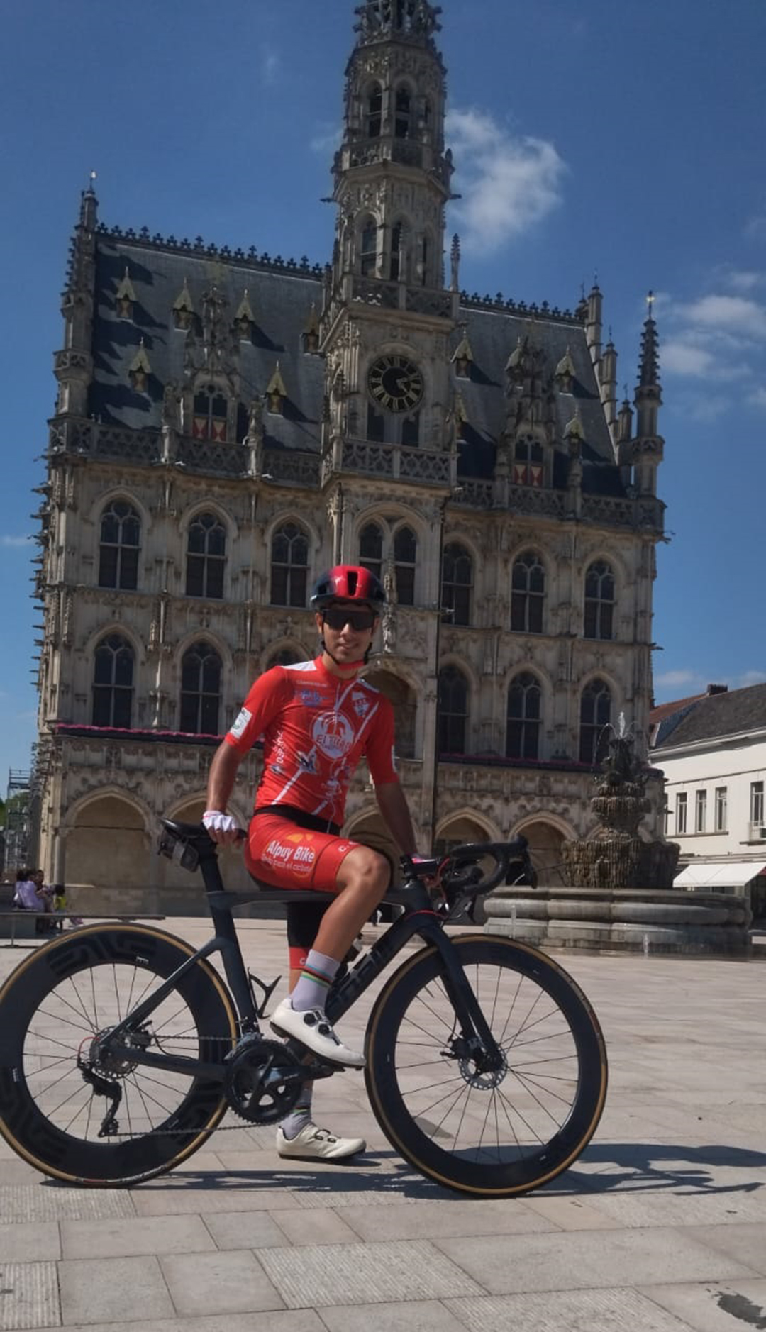 Ciclismo: Lautaro Ferreira ya está en Bélgica donde realizará entrenamientos y competencias por dos meses