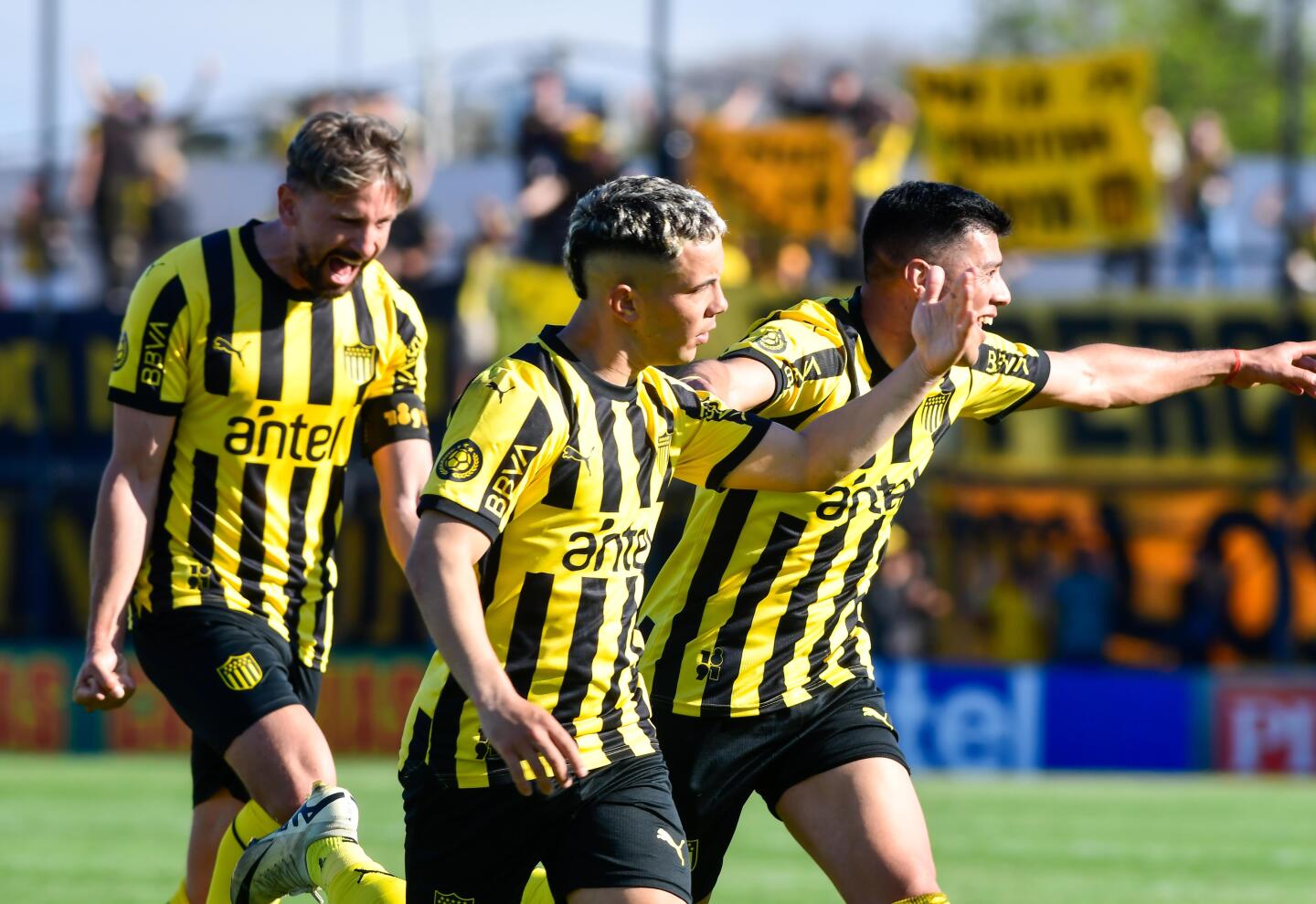 Salvó en la hora la zurda de Fernández