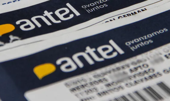 Antel ajusta tarifas de telefonía móvil y planes de fibra óptica