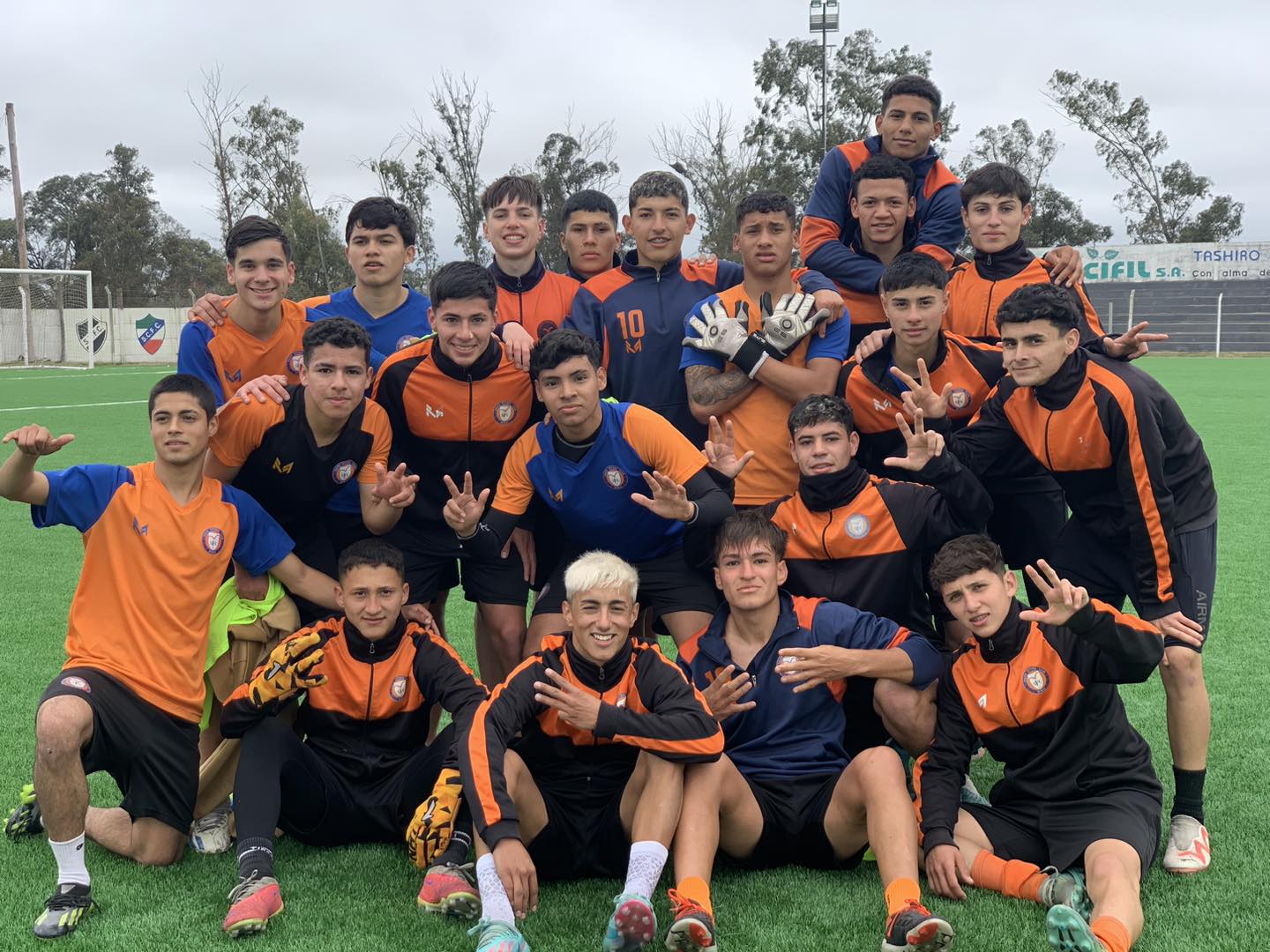 Juveniles de Salto FC jugarán torneo internacional en Brasil