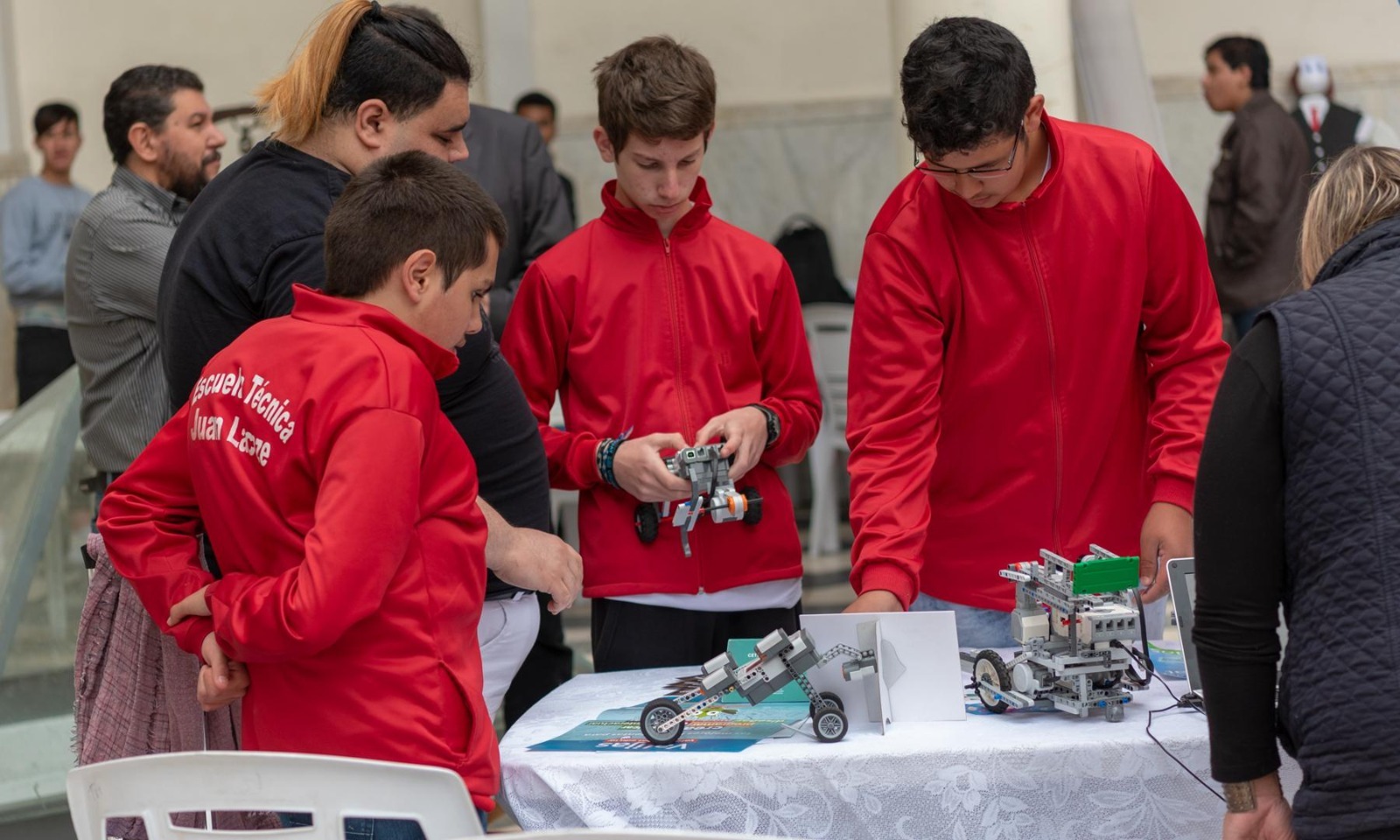 Comenzaron las inscripciones en UTU en todo el país con una alta demanda en los cursos técnicos