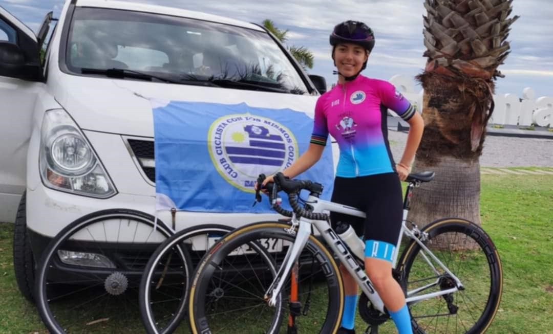 Xiomara Morales es junior y se prepara para correr la Vuelta Femenina