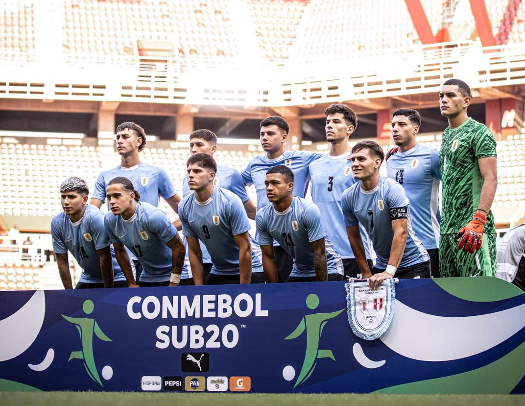 Uruguay ganó su tercer partido y aseguró entrada al Hexagonal Final