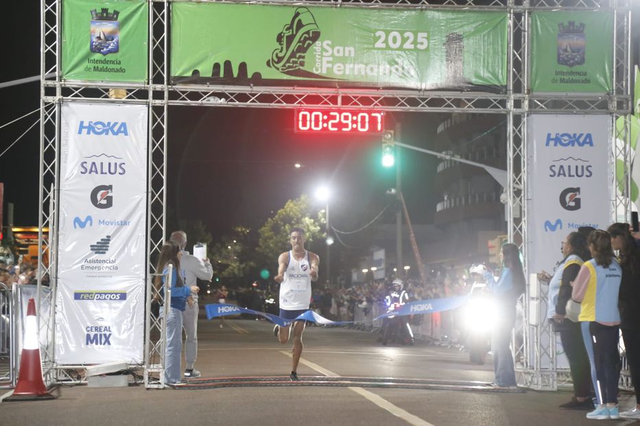 Atletismo: Valentín Soca fue el ganador de la San Fernando