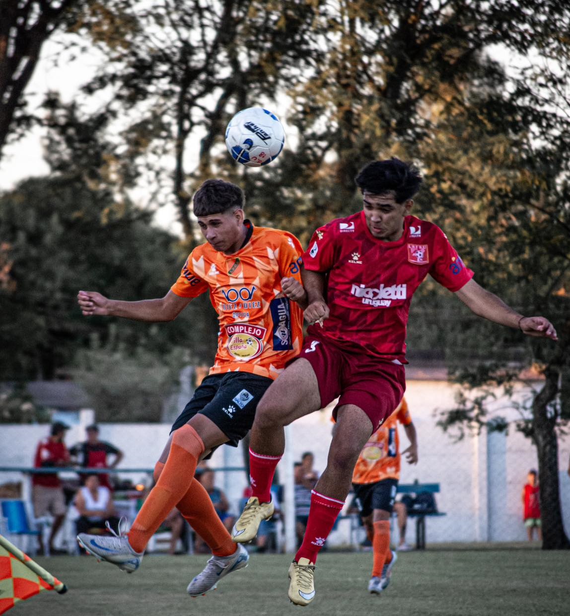 Juveniles: difícil destacar futbolistas en Liga Agraria mientras que en “la Rojita” hay talentos interesantísimos