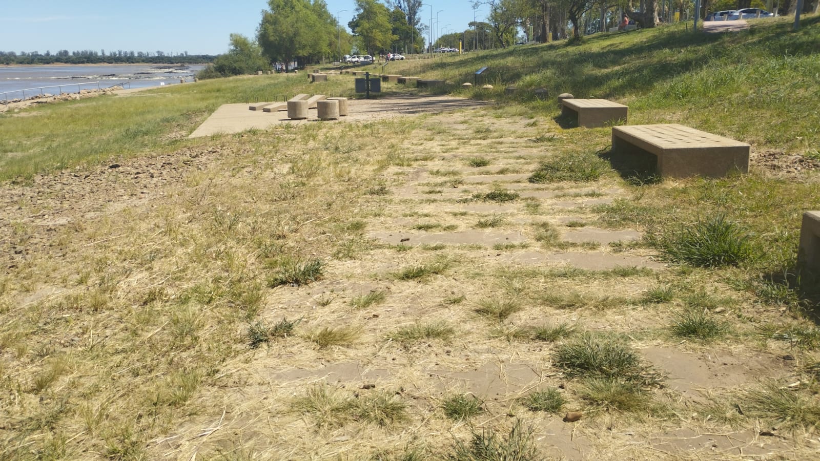 Salvemos y recuperemos la costa de Salto realizó recorridas en Costanera y constató “pésimo estado”