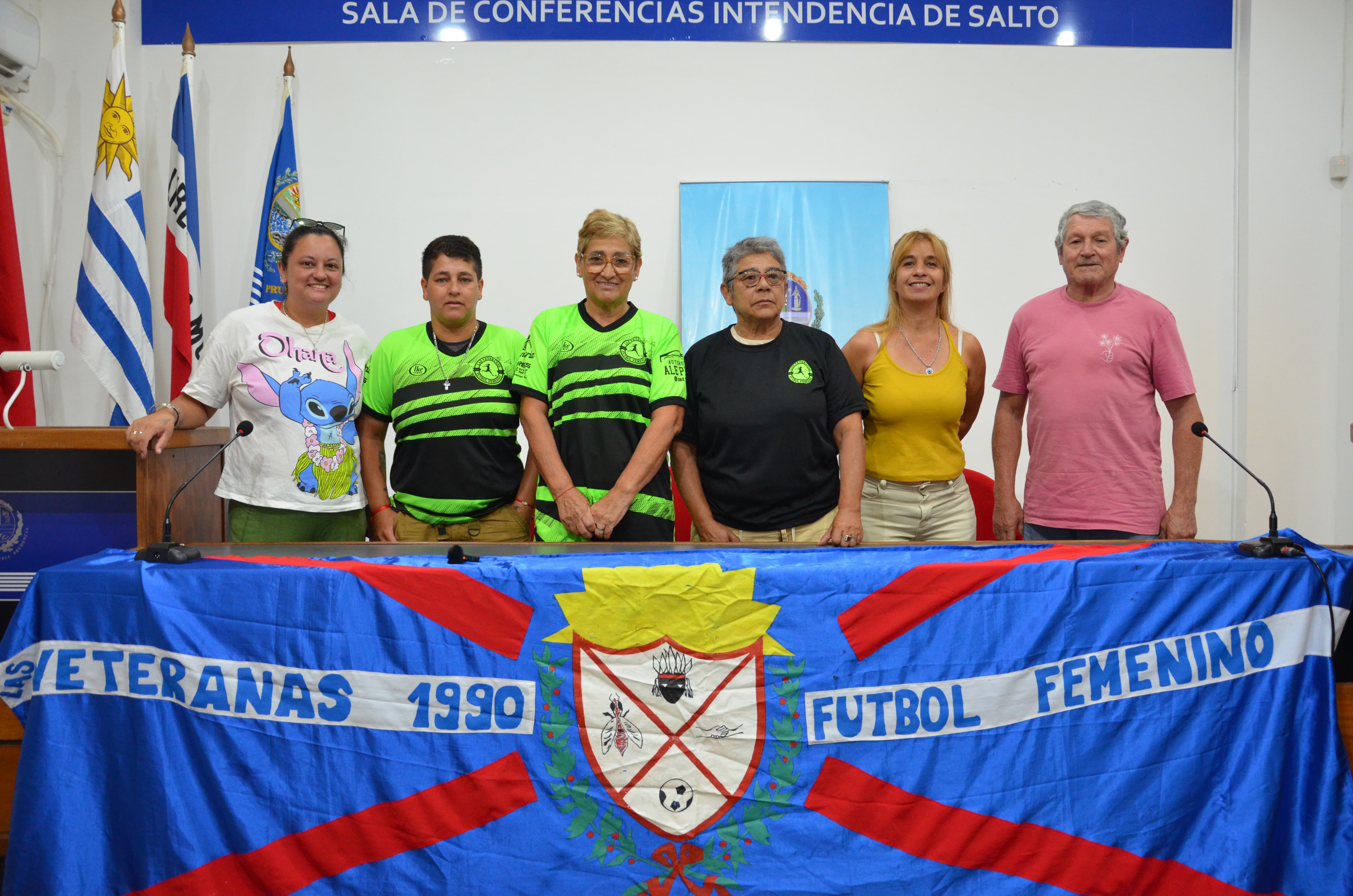 Las Veteranas 1990 invitan a participar en el Campeonato de Fútbol Femenino Senior