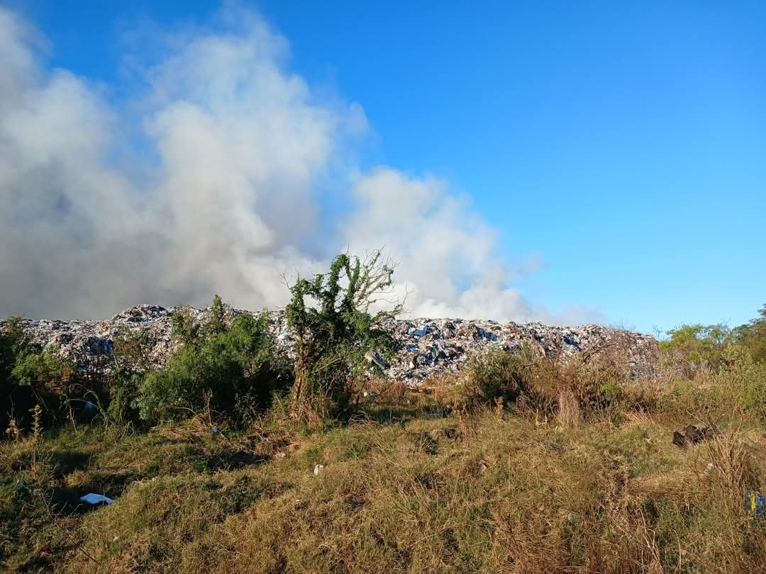 Incendio en el Vertedero: vecinos denuncian falta  de control y respuesta de autoridades