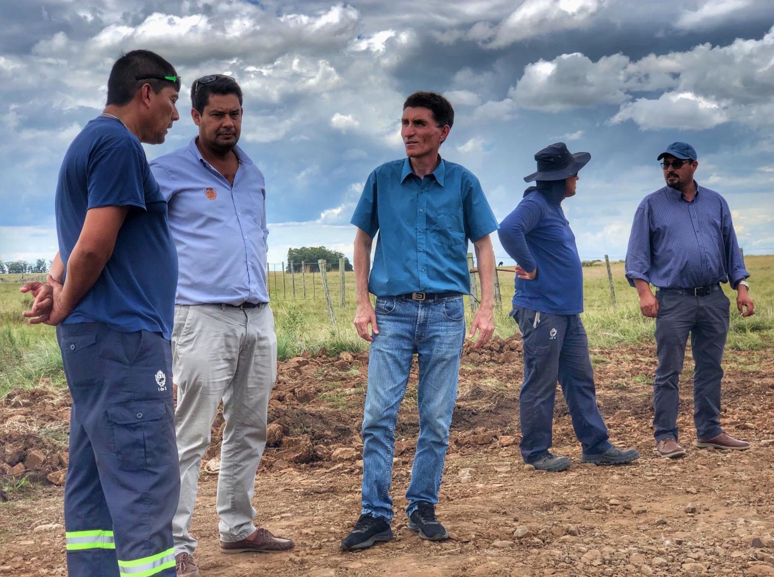 Avanza recuperación vial de la  caminería en amplia zona rural