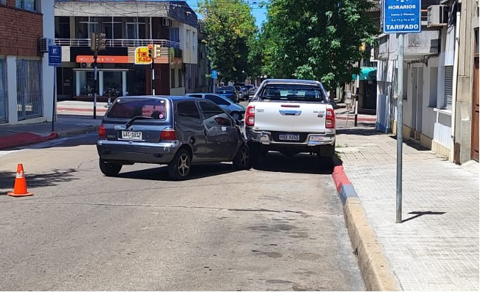 Motociclista reportó varias lesiones tras caer en ruta 3