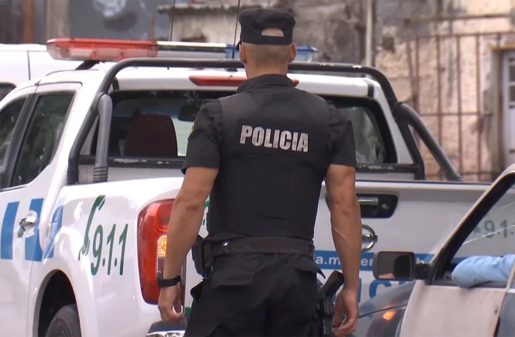 Mujer fue detenida tras amenazar a su madre con una tijera