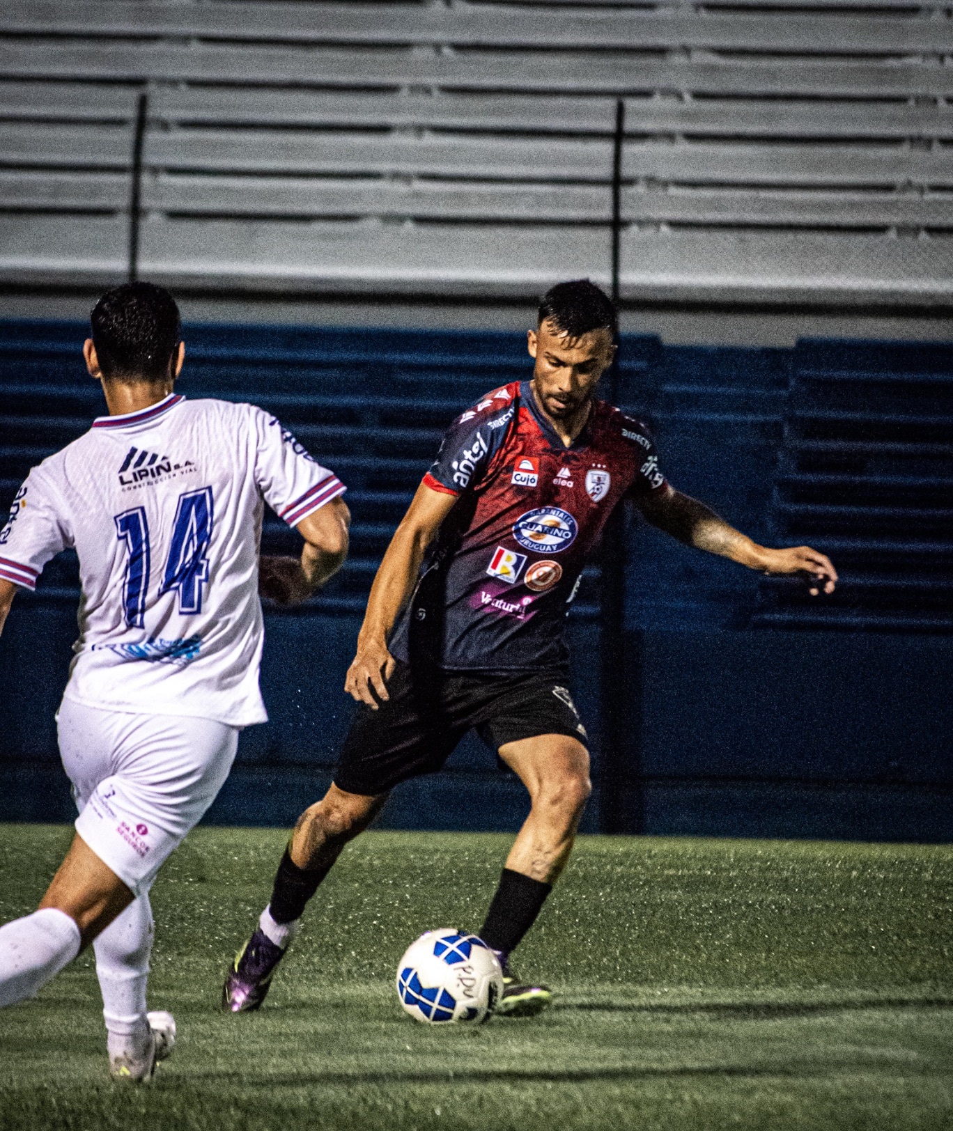 Empate justo en el clásico de  ida por el título del Litoral