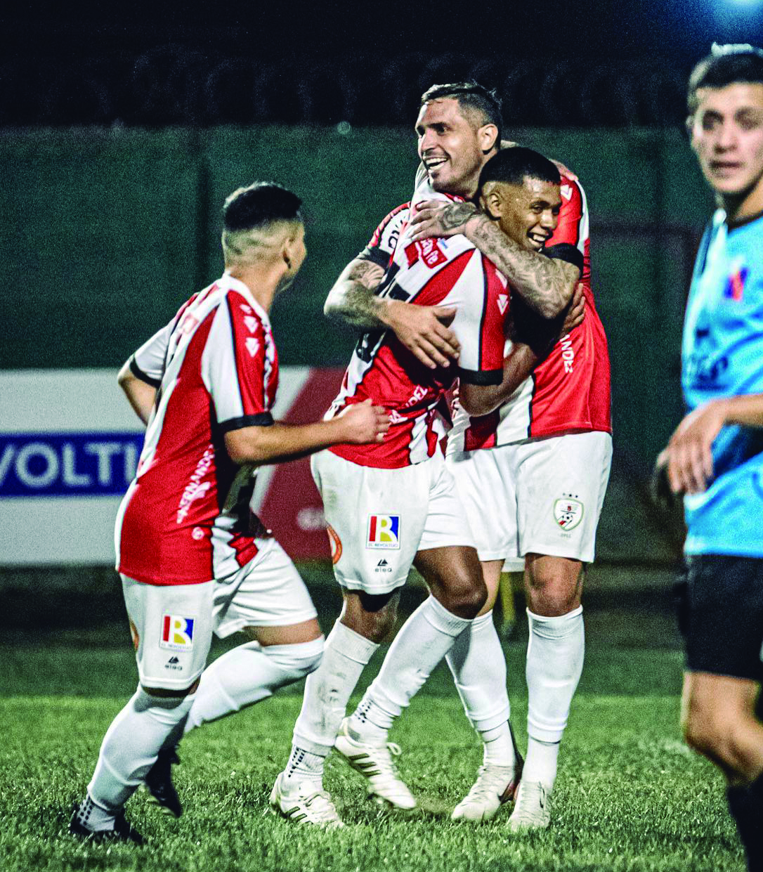 Los chicos y los grandes, todos a semifinales