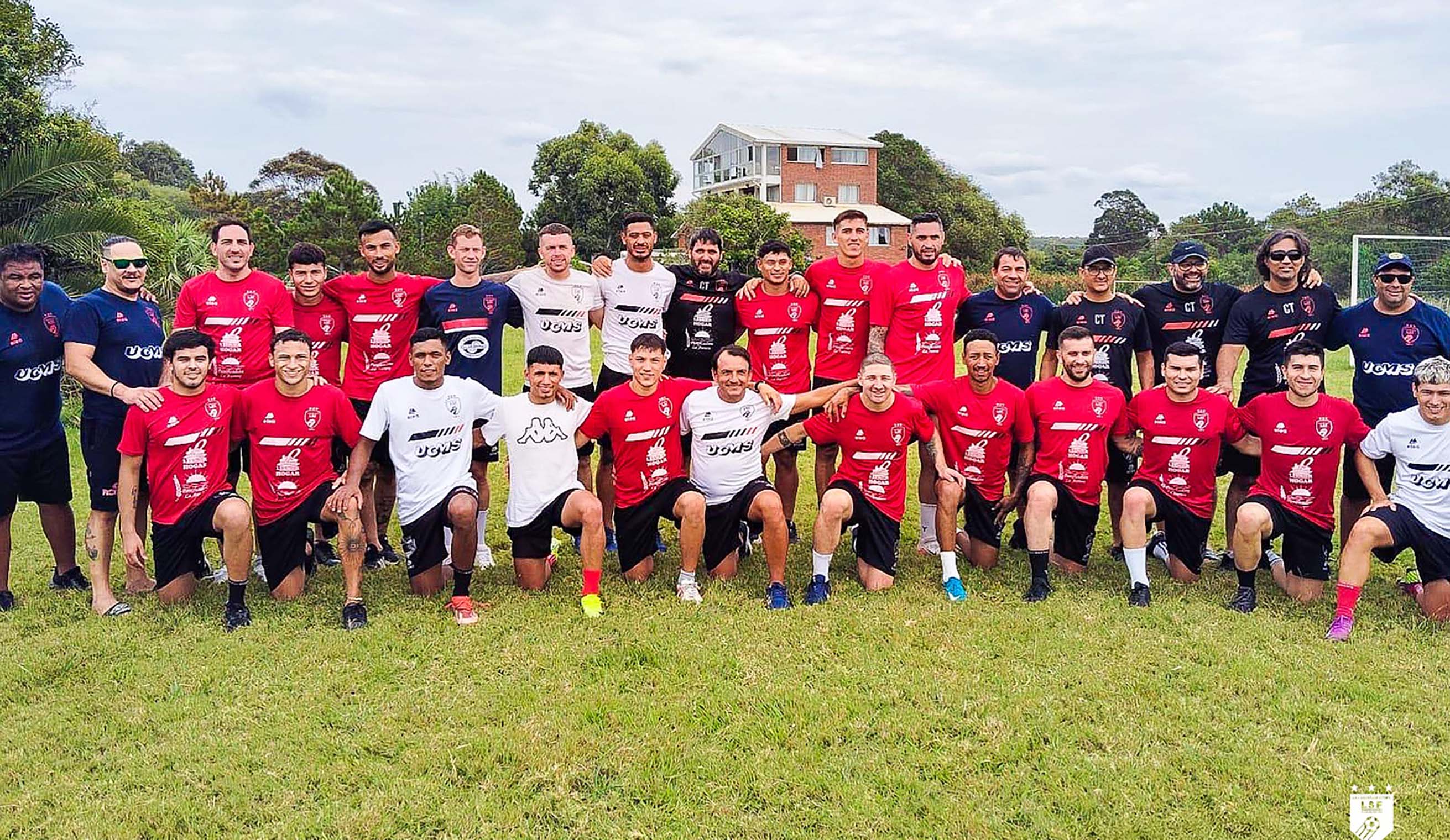 Mayores jugarán el domingo en  Minas y Sub 18 el sábado en Rosario