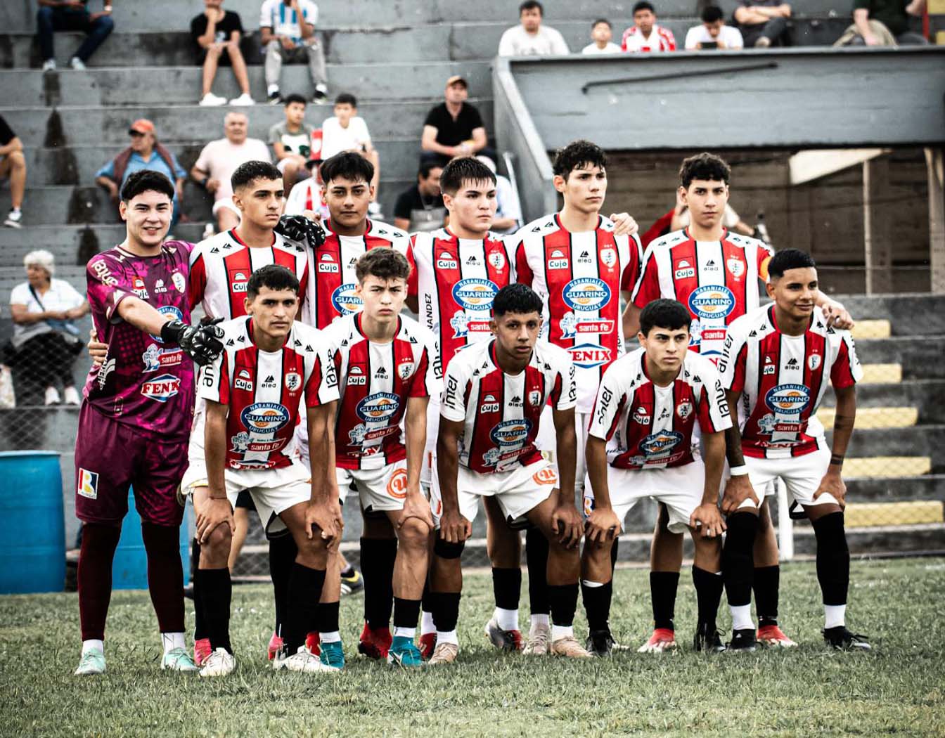 Los juveniles no pudieron sacar ventaja en la ida de semifinales