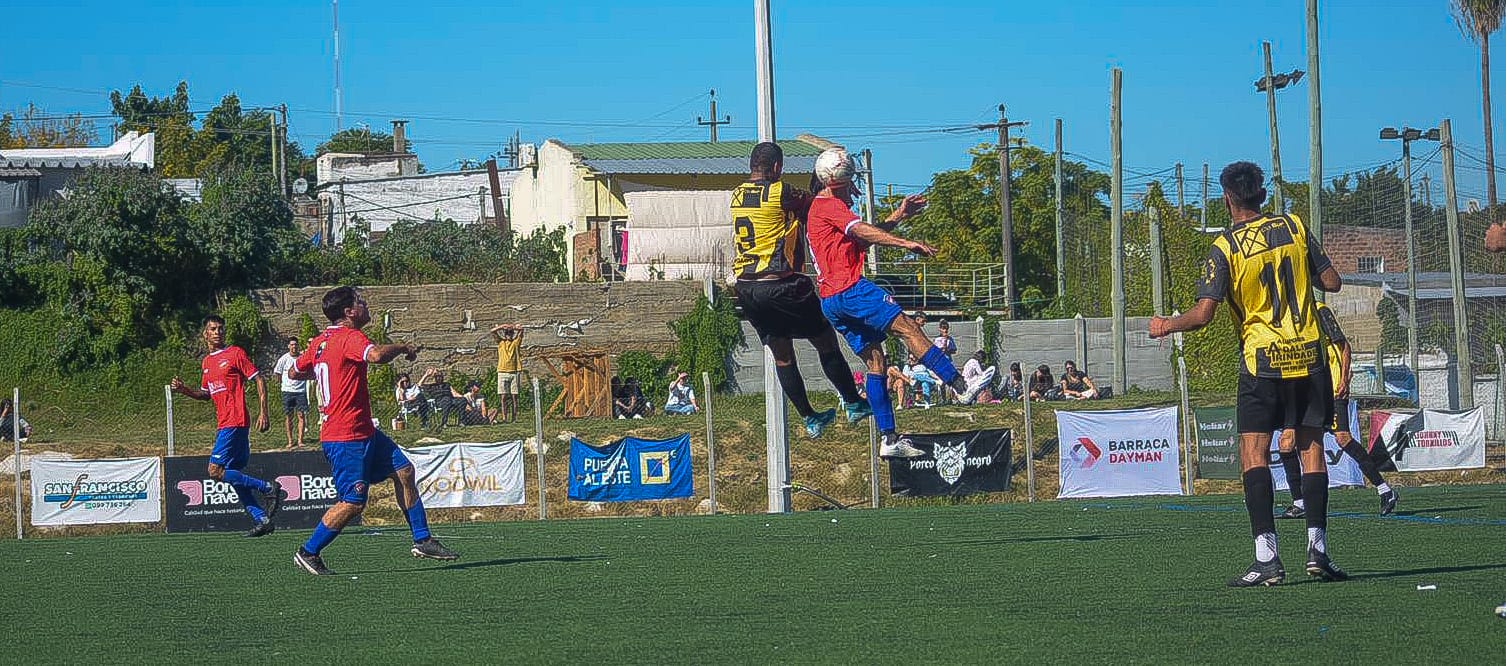 El fútbol de la «B» será el sábado en Universitario, Araújo y Ambrosoni