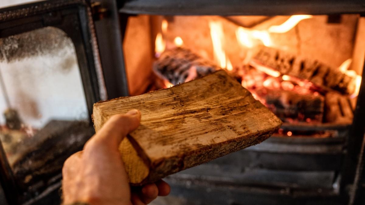 Advierten no utilizar acelerantes para encender estufas en hogares