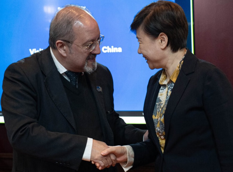 Se firmó acuerdo entre la Udelar y  organismos de tecnología de China