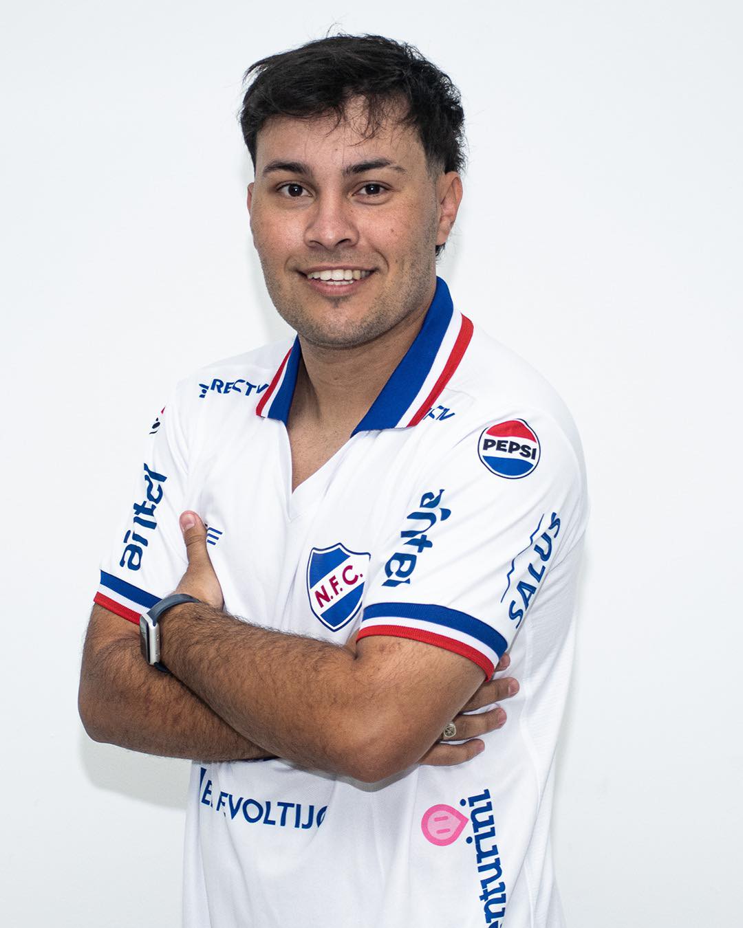 Agustín Suárez mejoró pero no es seguro que juegue