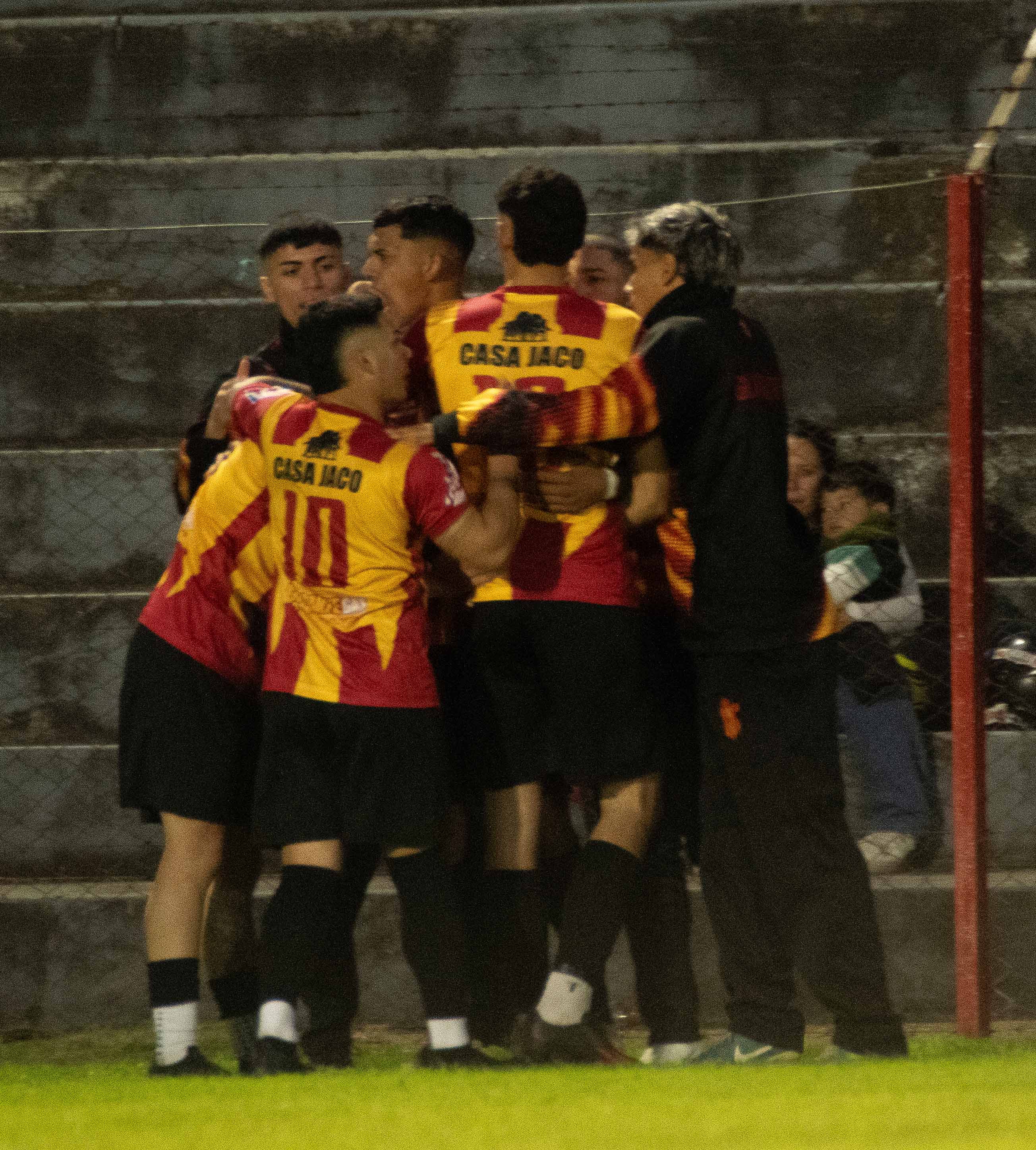 Gladiador, con lo justo, pero avanzó