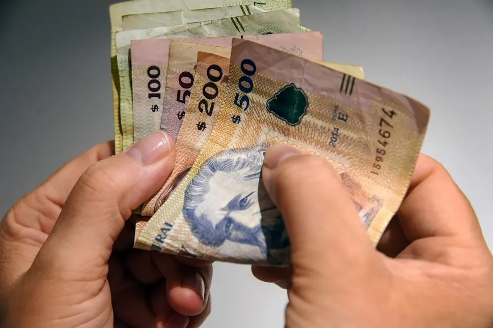 Jubilaciones más bajas: Gobierno analiza  cuándo y cómo dar un aumento adicional