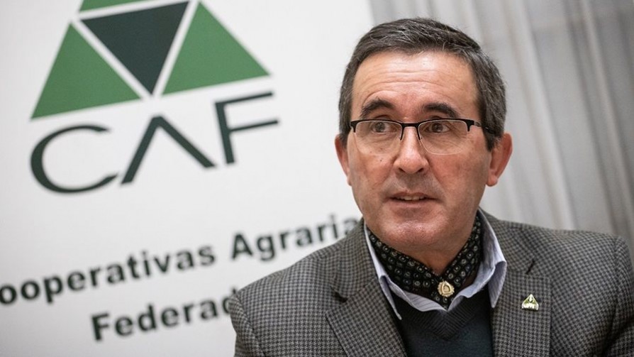 CAF advierte luces amarillas en el agro y reclama diálogo con el nuevo gobierno