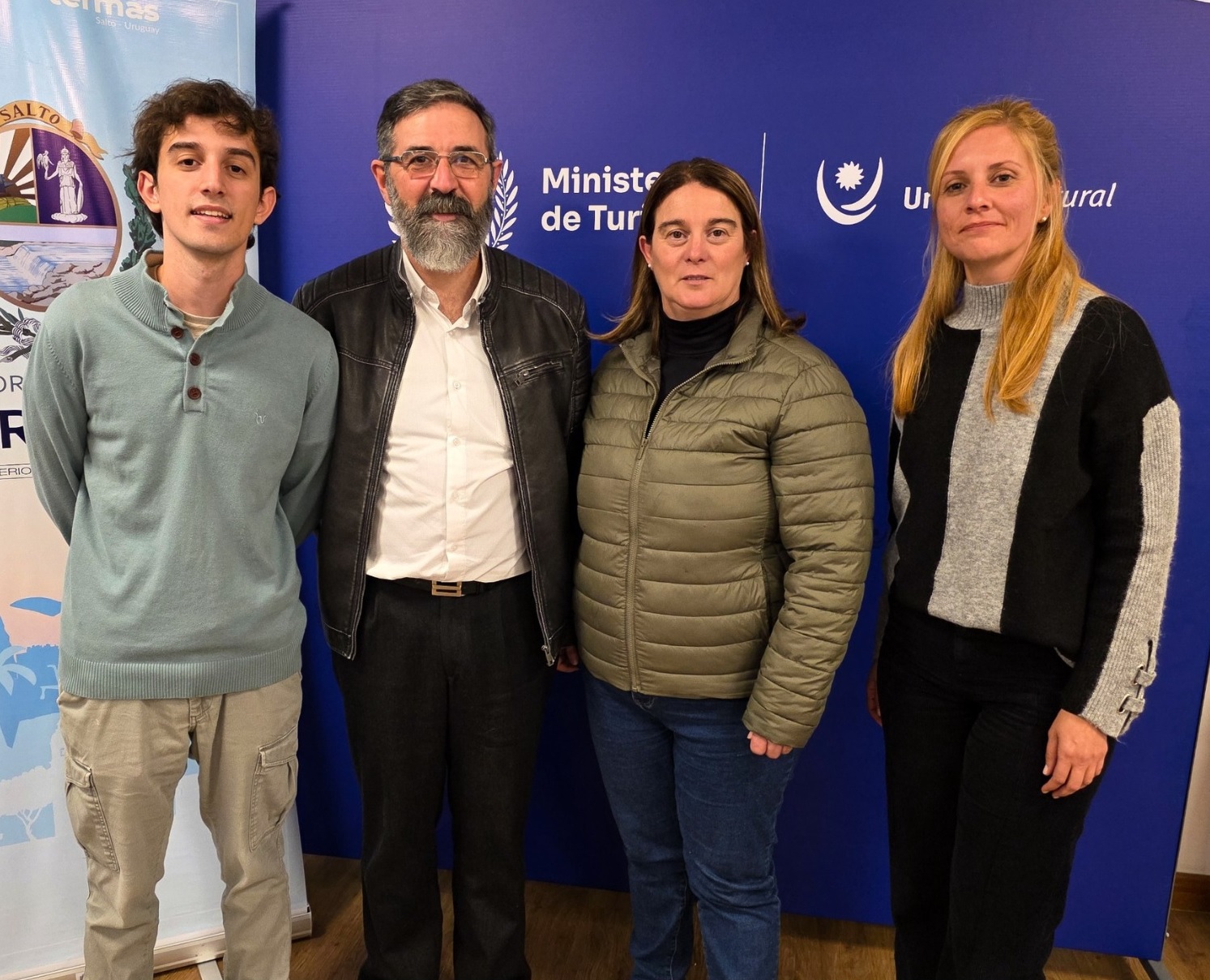 MinTur respalda saneamiento  en Daymán, reparación de ruta 3 y ampliación de frecuencias aéreas