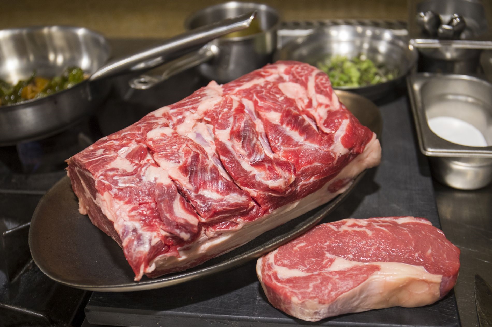 China reduce sus importaciones de carne vacuna por quinto mes consecutivo