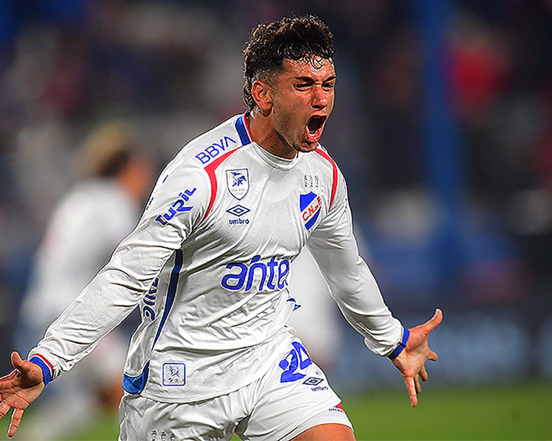 Nacional goleó y se afirma en la cima