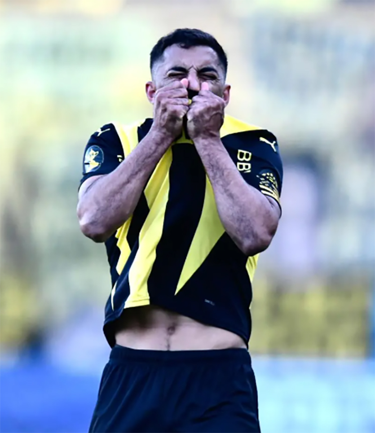 Peñarol cumplió y habrá clásico para definir el Intermedio