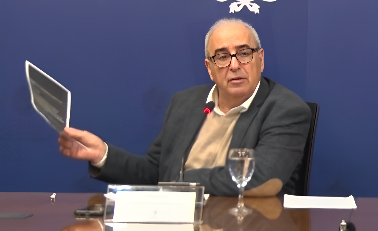 Fratti aclaró que la suspensión parcial de la exportación en pie se debe a la situación de la industria