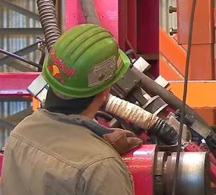 Sube el empleo y la tasa  de desempleo cae al 7,3%