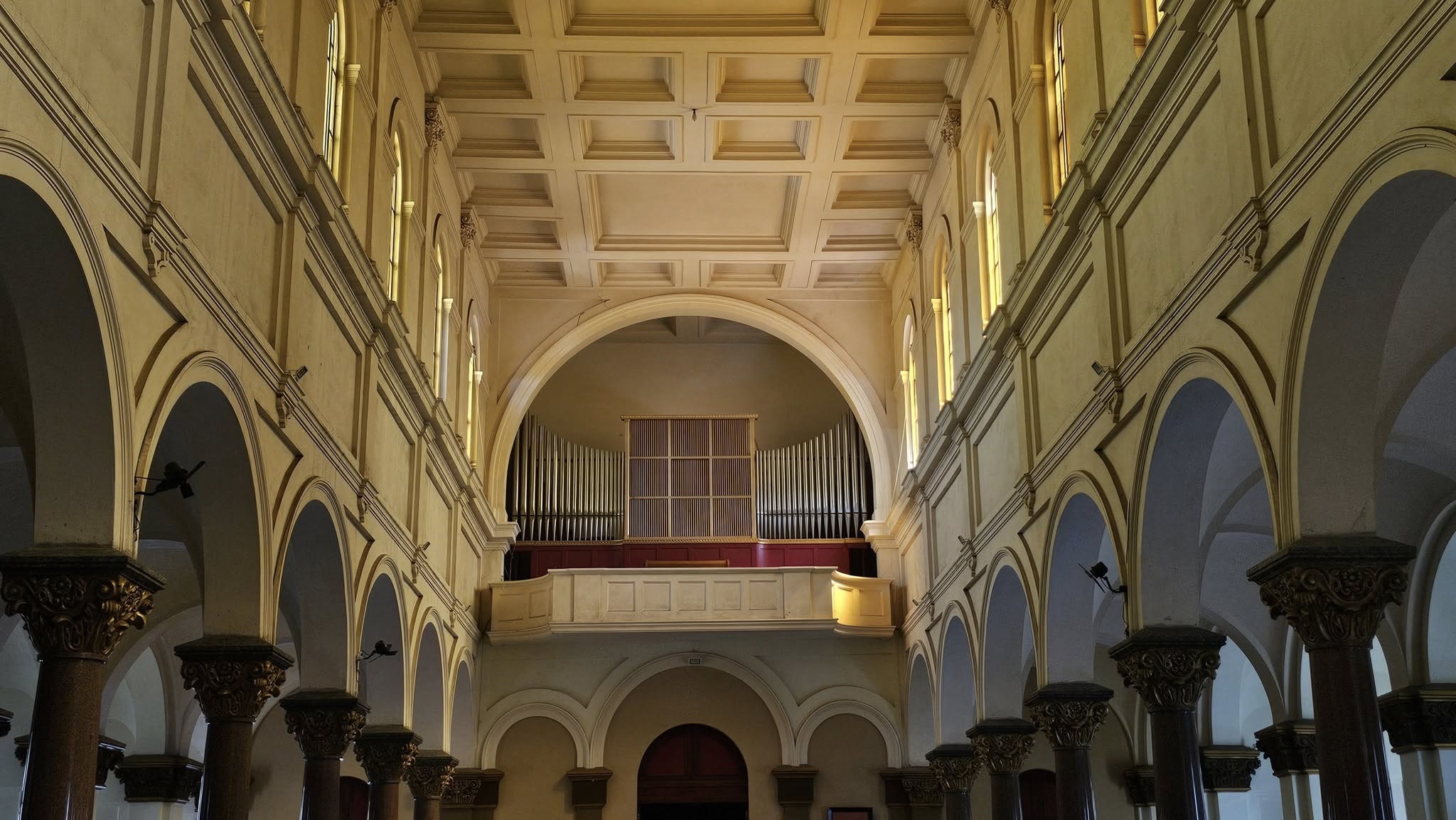 Mediante una misa especial se presenta  esta noche el órgano de la Catedral Salto