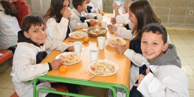 Pese a paro de mañana alimentación  escolar se garantizará en las escuelas