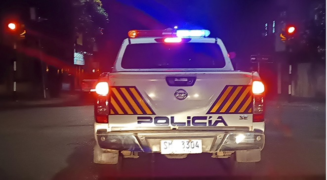 Caminaba por la calle cuando  fue agredido por varias personas