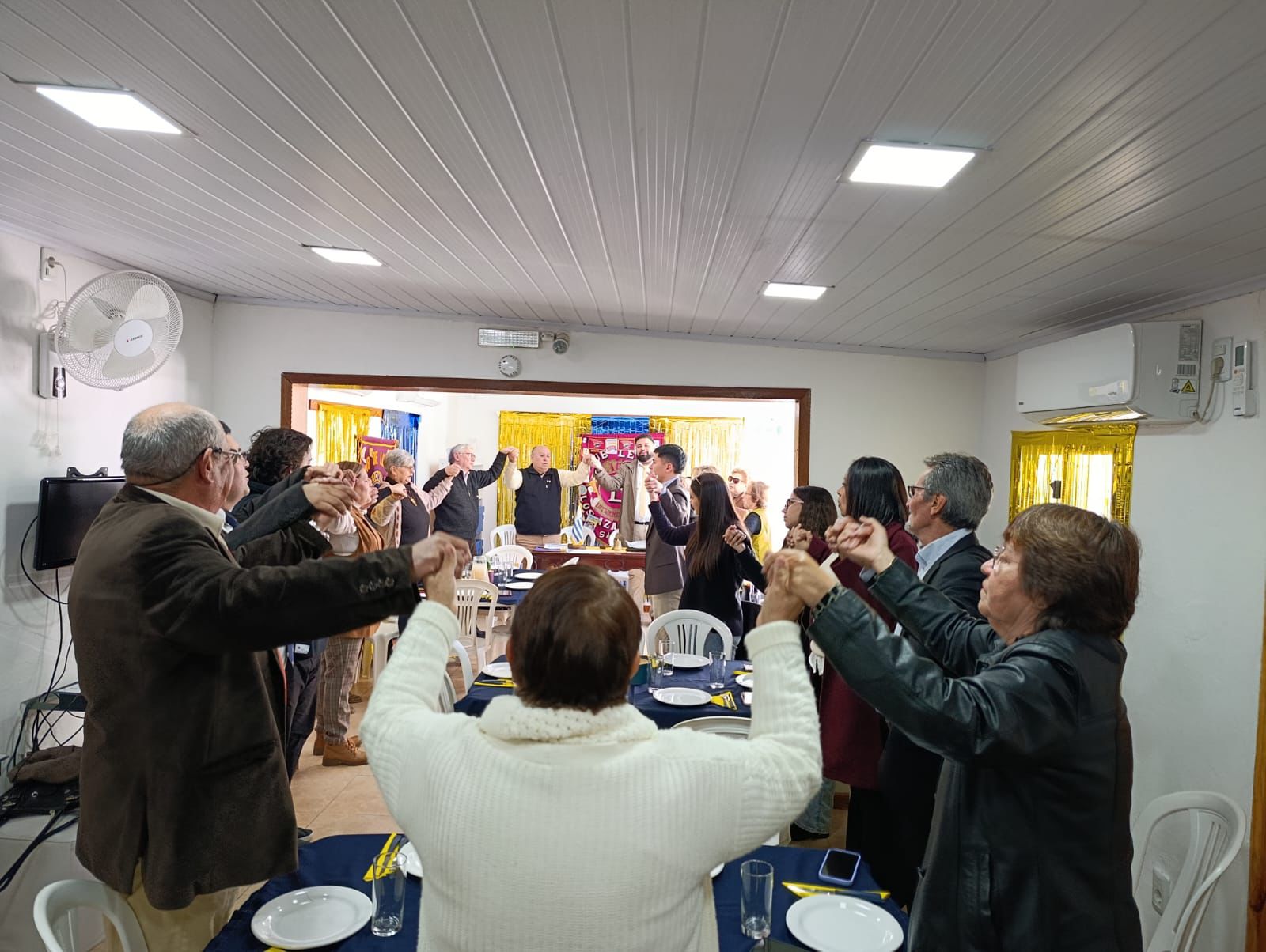 El Club de Leones “Los Azahares” celebra 33 años de compromiso social y renovación generacional en Salto