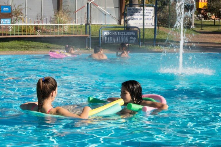 Centros termales de Salto con  foco en el asueto de septiembre