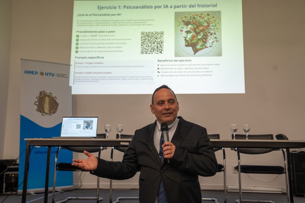 Realizan jornada de reflexión  sobre la inteligencia artificial