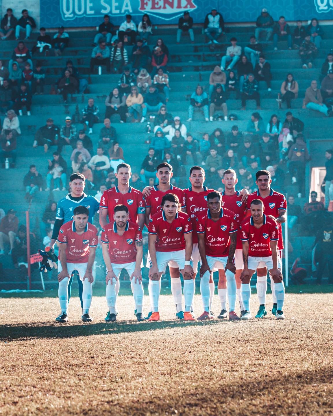 Nacional derrotó a Ferro Carril en el primer gran partido de temporada
